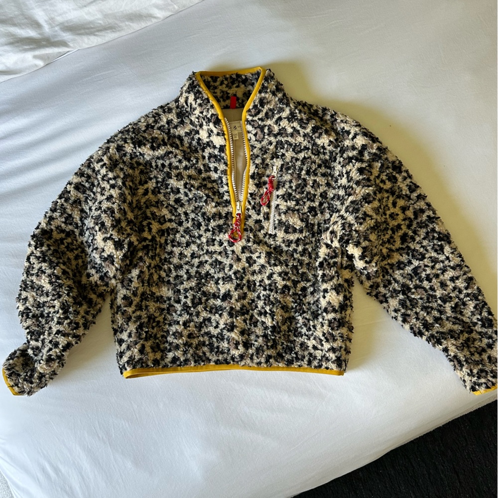 Lou & Grey leopard pull-over jacket